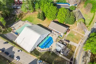 4555 Runnemede Rd NW, Atlanta, GA 30327 - Photo 44