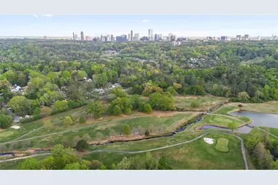 4555 Runnemede Road NW, Atlanta, GA 30327 - Photo 48