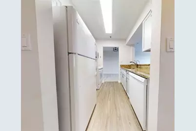 300 Johnson Ferry Road NE #B805, Sandy Springs, GA 30328 - Photo 18