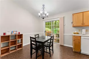 6311 Bent Oaks Ct, Flowery Branch, GA 30542 - Photo 12