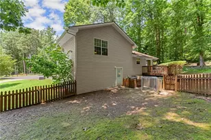 6311 Bent Oaks Ct, Flowery Branch, GA 30542 - Photo 28