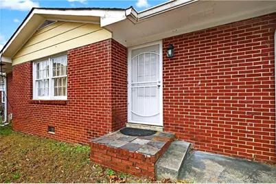 1742 Cardinal Road, Jonesboro, GA 30238 - Photo 2