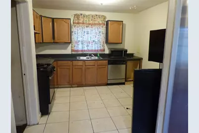 1790 Laurelwood Drive SW, Atlanta, GA 30311 - Photo 4