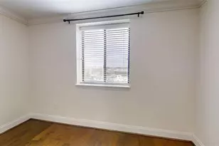 300 Johnson Ferry Road NE, Sandy Springs, GA 30328 - Photo 24