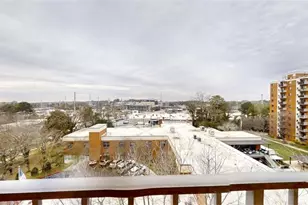 300 Johnson Ferry Road NE, Sandy Springs, GA 30328 - Photo 2