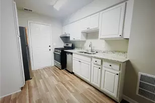 1220 Natchez Trce SW, Marietta, GA 30008 - Photo 2