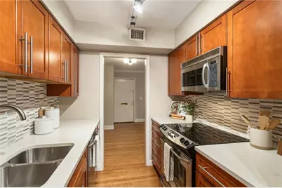 19 Arpege Way, Atlanta, GA 30327 - Photo 10