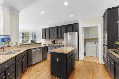 130 Wyndlam Court, Johns Creek, GA 30097 - Photo 16