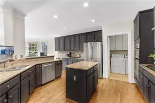 130 Wyndlam Ct, Johns Creek, GA 30097 - Photo 16