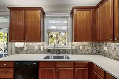 2262 Sutton Street SE, Atlanta, GA 30317 - Photo 8