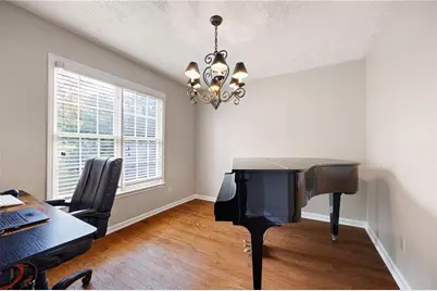 2010 Arbor Forest Drive SW, Marietta, GA 30064 - Photo 10