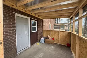 5971 Robin Hood Ln, Norcross, GA 30093 - Photo 10