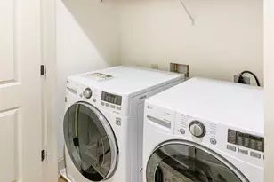 598 Ansley Circle, Atlanta, GA 30324 - Photo 6