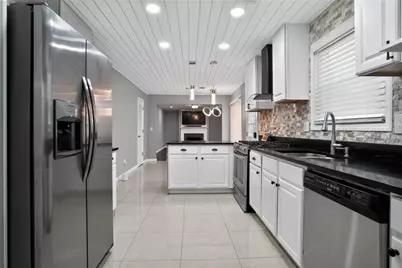 1234 Carriage Trace Circle, Stone Mountain, GA 30087 - Photo 4