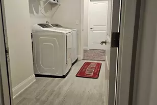 2153 Red Oak Cir, Union City, GA 30291 - Photo 24