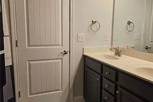 2153 Red Oak Cir, Union City, GA 30291 - Photo 32