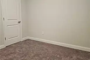 2153 Red Oak Cir, Union City, GA 30291 - Photo 22