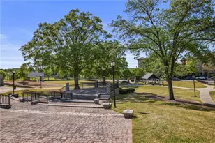 887 Proctor Oaks Street NW, Atlanta, GA 30318 - Photo 32