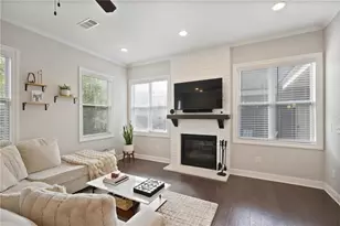 887 Proctor Oaks Street NW, Atlanta, GA 30318 - Photo 4