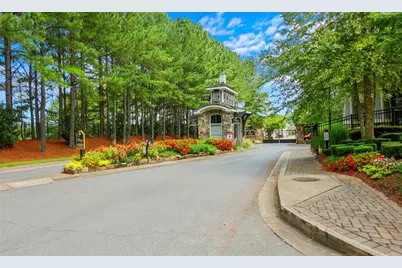 726 Stickley Oak Way, Woodstock, GA 30189 - Photo 2