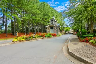 726 Stickley Oak Way, Woodstock, GA 30189 - Photo 2