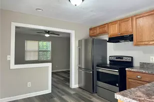 55 Bay St NE, Fairburn, GA 30213 - Photo 6