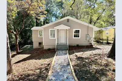 55 Bay Street NE, Fairburn, GA 30213 - Photo 1