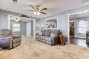 23 Woodland Rd, Auburn, GA 30011 - Photo 10