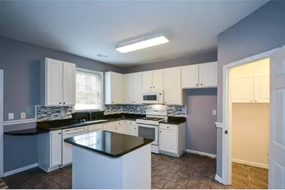 9665 Eagles Landing Drive, Gainesville, GA 30506 - Photo 10