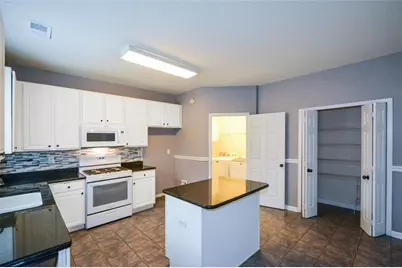 9665 Eagles Landing Drive, Gainesville, GA 30506 - Photo 12