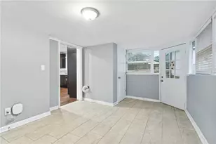 141 Fairview Dr, Fairburn, GA 30213 - Photo 8