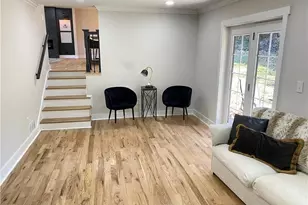 323 West Claiborne Ct Ct, Marietta, GA 30066 - Photo 14