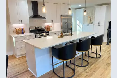 323 West Claiborne Ct Court, Marietta, GA 30066 - Photo 8