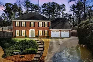 3626 Woodlark Dr NE, Roswell, GA 30075 - Photo 2
