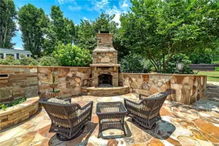 5045 Matthew Meadow Ct, Alpharetta, GA 30004 - Photo 4