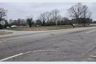 323 Brookwood Avenue, Jackson, GA 30233 - Photo 4