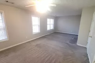 351 Parkview Manor Dr, Tucker, GA 30084 - Photo 10