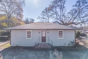 1407 E 2nd Ave E, Rome, GA 30161 - Photo 1