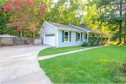 111 Libby Lane, Stockbridge, GA 30281 - Photo 2