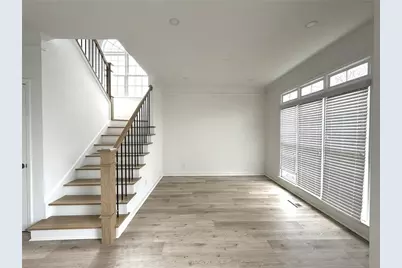 4865 Chesterfield Court, Suwanee, GA 30024 - Photo 4