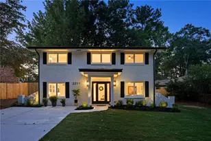 2201 Edgemore Dr SE, Atlanta, GA 30316 - Photo 1