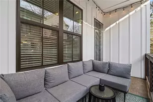 4471 Dandelion Ln, Atlanta, GA 30342 - Photo 12