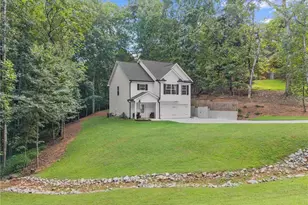 2407 Thompson Mill Rd, Gainesville, GA 30506 - Photo 6