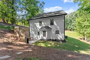 2407 Thompson Mill Rd, Gainesville, GA 30506 - Photo 32