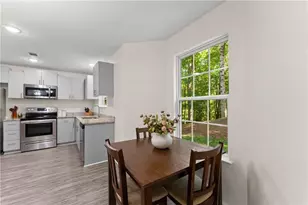 2407 Thompson Mill Rd, Gainesville, GA 30506 - Photo 14