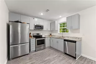 2407 Thompson Mill Rd, Gainesville, GA 30506 - Photo 10