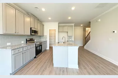 3888 Billabong Trail #80, Gainesville, GA 30506 - Photo 4