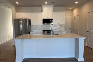 1713 Harper Lily Ln, Lawrenceville, GA 30043 - Photo 2