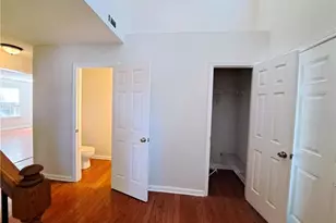 3940 Crescent Walk Ln, Suwanee, GA 30024 - Photo 16