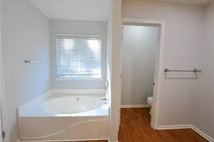 3940 Crescent Walk Ln, Suwanee, GA 30024 - Photo 28